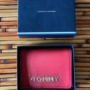 Tommy Hilfiger wallet